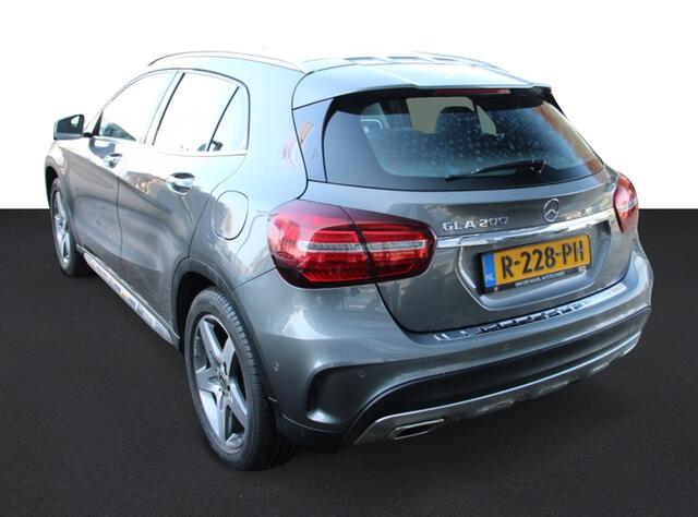 Mercedes-Benz GLA-KLASSE 200 Business Solution AMG Limited