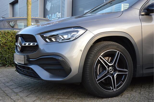 Mercedes-Benz GLA-KLASSE 250 e AMG Line LED | CLIMA | SFEERVERLICHTING | CAMERA | DAB | CARPLAY | ENZ
