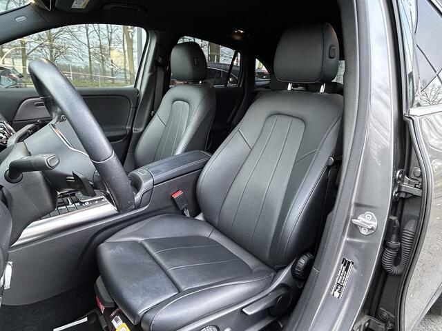 Mercedes-Benz GLA-KLASSE 250e Luxury Plugin Hybride 250e Luxury // Trekhaak // Carplay // Camera // Sfeerverlichting // Widescreen Dashbord