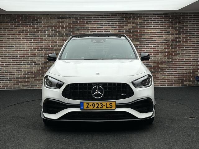 Mercedes-Benz GLA-KLASSE AMG 45 S 4MATIC+ Panorama Memory kuip 360