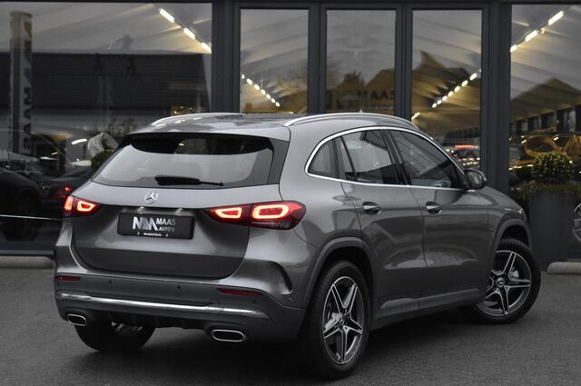 Mercedes-Benz GLA-KLASSE 200 AMG Line