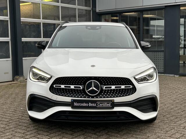 Mercedes-Benz GLA-KLASSE 200 AMG line | Nightpakket | Sfeerverlichting |