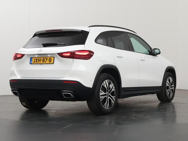 Mercedes-Benz GLA-KLASSE 250 e Luxury Line | Night pakket | Trekhaak | Winter pakket |