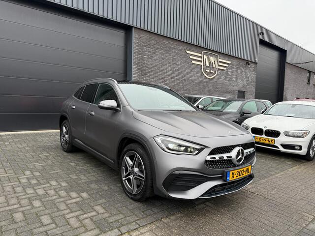 Mercedes-Benz GLA-KLASSE 250 e Business Solution AMG Limited | 2E EIGENAAR | 12MND GARANTIE | PANODAK | LED | DAB | SFEERVERLICHTING | MEMORY |