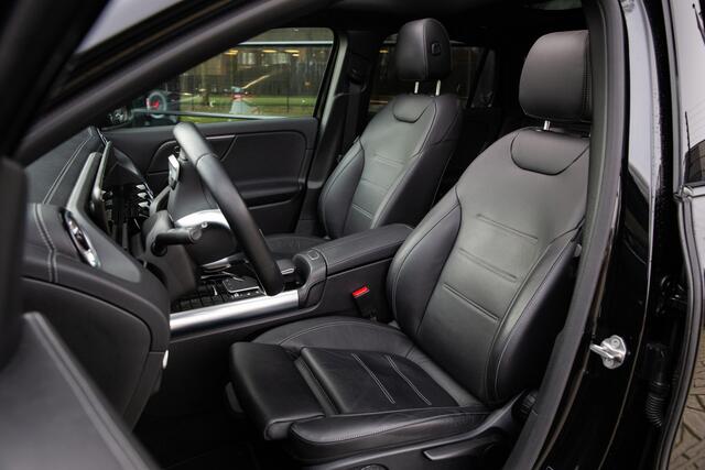 Mercedes-Benz GLA-KLASSE 250 e AMG Line , Panoramadak, Sfeerverlichting, Achteruitrijcamera,