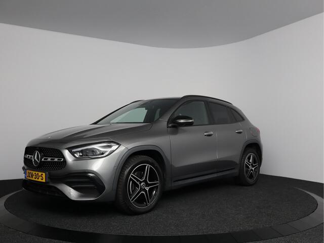 Mercedes-Benz GLA-KLASSE 250 e AMG Line | Panoramadak | Sfeerverlichting |