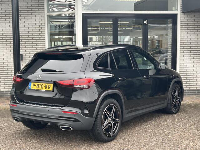 Mercedes-Benz GLA-KLASSE 180 AMG | Night Pakket | Sfeerverlichting