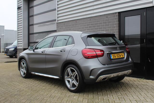 Mercedes-Benz GLA-KLASSE 180 Premium AMG / Keyless / Leer / N.A.P.