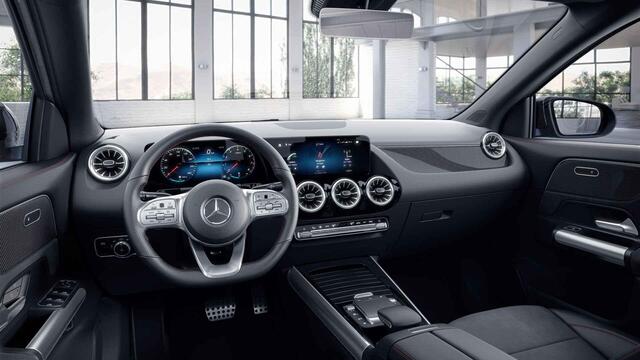 Mercedes-Benz GLA-KLASSE 180 AMG Line | 20" lichtmetalen velgen | Panoramadak | Night | Widescreen | Stoelverwarming |