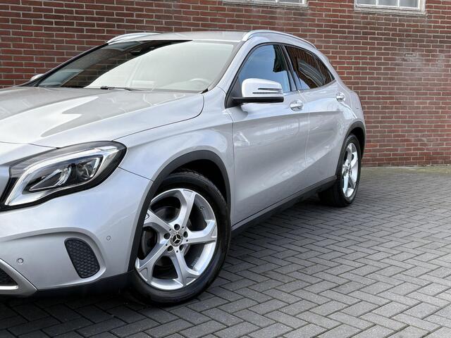 Mercedes-Benz GLA-KLASSE 180 | automaat | camera | navi