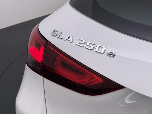 Mercedes-Benz GLA-KLASSE 250 e Business Solution Luxury Limited Sfeerverlichting | Camera | Navigatie |