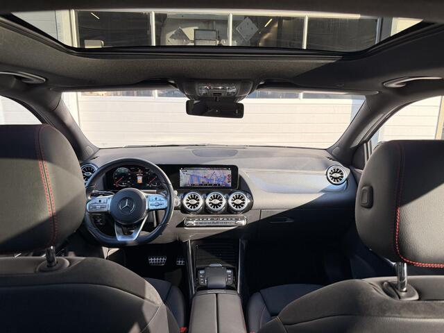 Mercedes-Benz GLA-KLASSE 200 Business Solution AMG | Premium Plus| Memory Seats| Panoramadak| Night pakket| Sfeerverlichting|Carplay