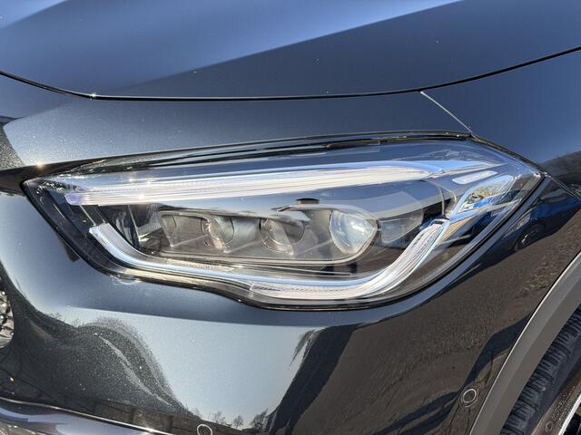 Mercedes-Benz GLA-KLASSE 250 e AMG Line Pano-Dak | HUD | Keyless | Stoelverw. |