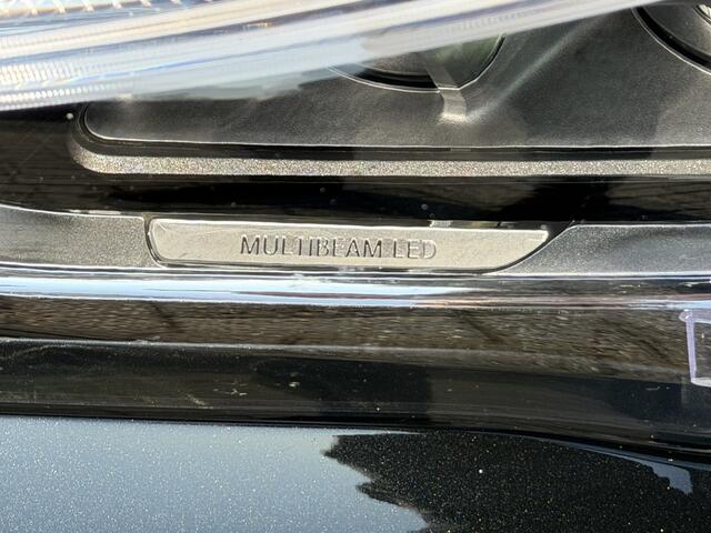 Mercedes-Benz GLA-KLASSE 250 e AMG Line Pano-Dak | HUD | Keyless | Stoelverw. |