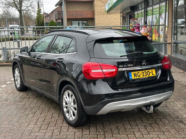 Mercedes-Benz GLA-KLASSE 180 Lease Edition Plus Automaat Navi Camera panorama Cruise Trekhaak
