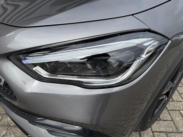 Mercedes-Benz GLA-KLASSE 200 d AMG Panorama Night Sfeer