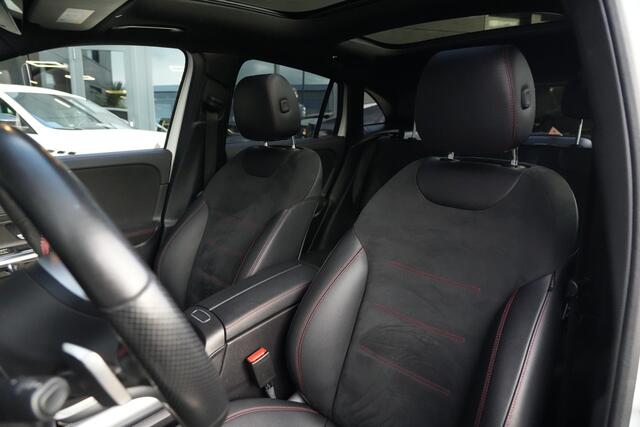 Mercedes-Benz GLA-KLASSE 250 4MATIC AMG Line 225pk Panoramadak/Stoelverwarming/Camera