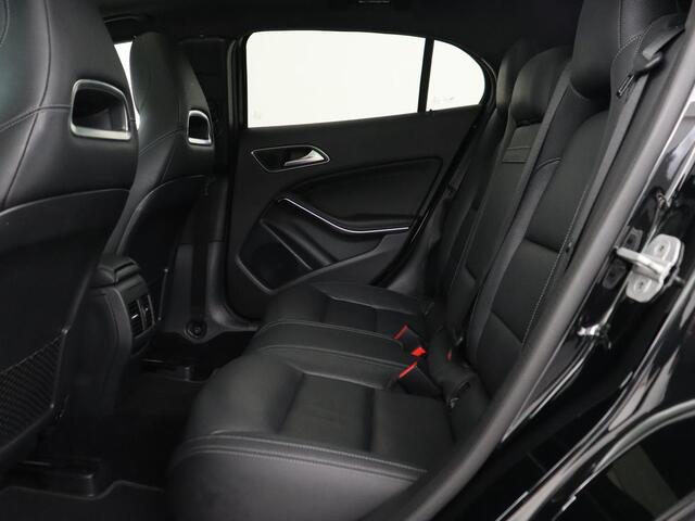 Mercedes-Benz GLA-KLASSE AMG 45 4MATIC Premium | Panoramadak | Leder | AMG Dynamic Plus | Carplay | Harman/Kardon | Memory | Stoelverwarming | Sportuitlaat | Camera | Keyless