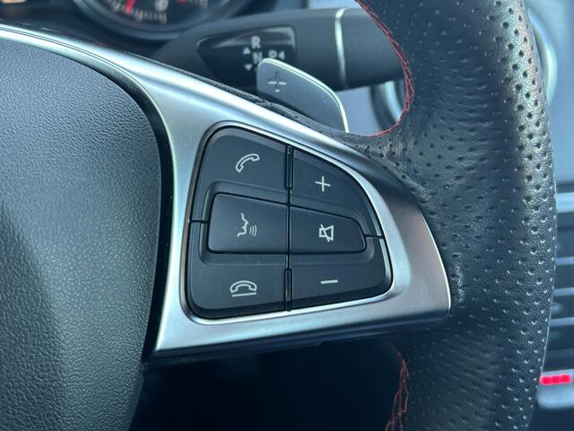 Mercedes-Benz GLA-KLASSE 180 Business Solution AMG | Trekhaak | Cruise Control | LED Koplampen