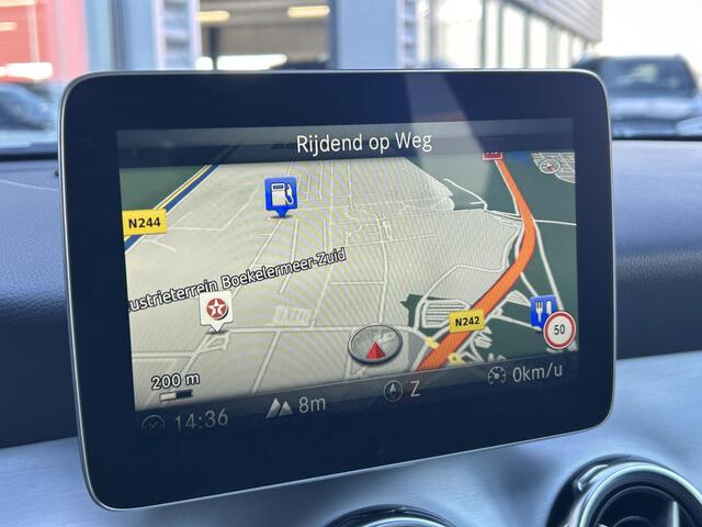 Mercedes-Benz GLA-KLASSE 180 Business Solution AMG | Trekhaak | Cruise Control | LED Koplampen