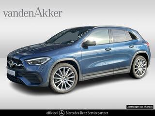 mercedes-benz-gla-klasse-250e-amg--