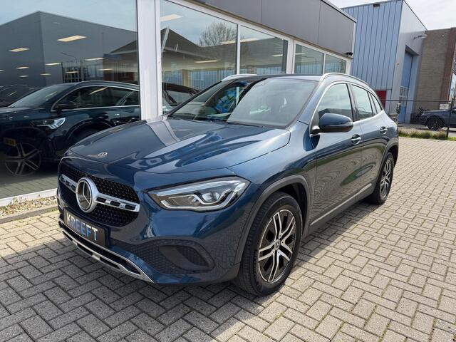 Mercedes-Benz GLA-KLASSE 250 e Business Solution Luxury Limited Assistentie pakket