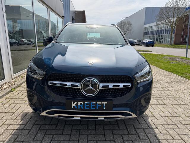 Mercedes-Benz GLA-KLASSE 250 e Business Solution Luxury Limited Assistentie pakket