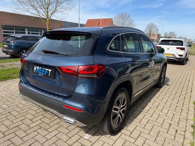 Mercedes-Benz GLA-KLASSE 250 e Business Solution Luxury Limited Assistentie pakket