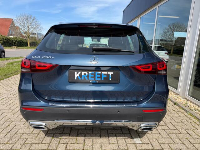 Mercedes-Benz GLA-KLASSE 250 e Business Solution Luxury Limited Assistentie pakket