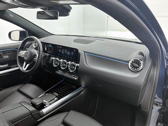 Mercedes-Benz GLA-KLASSE 200 4MATIC Luxury Line Trekhaak | 4Matic | Ledkoplampen | Memory Linker Voorstoel | Achteruitrijcamera | Keyless-Go | EASY PACK achterklep. Inclusief 24 maanden MB Certified garantie voor Europa.