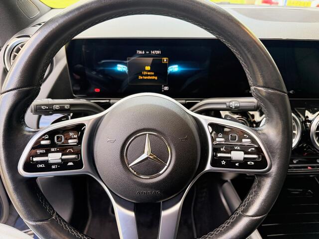 Mercedes-Benz GLA-KLASSE 200 Business Solution Luxury