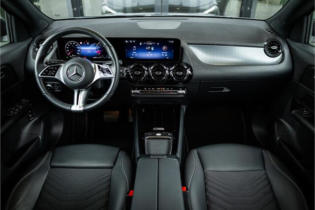 Mercedes-Benz GLA-KLASSE GLA200 - ACC | Camera | Stoelverwarming