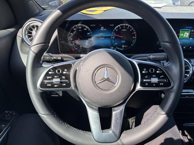 Mercedes-Benz GLA-KLASSE 250 e Progressive LED Wegklapbare trekhaak Stoelverwarming Achteruitrijcamera
