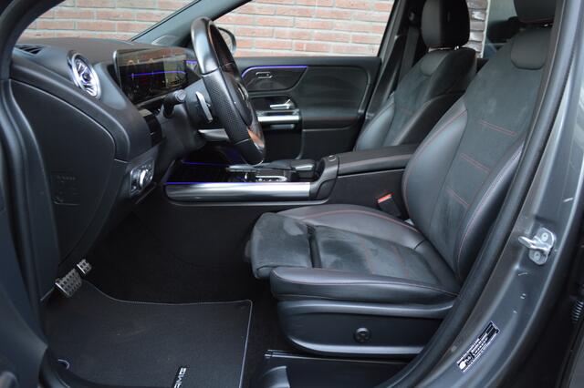 Mercedes-Benz GLA-KLASSE 200 AMG Led Panorama Memory Distronic Camera 360 Augmented Pdc