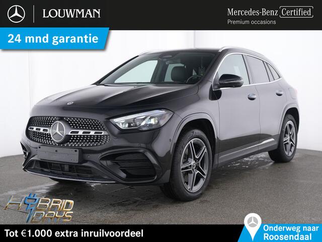 Mercedes-Benz GLA-KLASSE 250 e AMG Plug-In Hybride | Pepper Red Leder | Distronic |Memory | 360 gr Camera | Head up Displ. | Stuur En stoelverwarming | Inclusief 24 maanden Mercedes-Benz Certified garantie voor Europa.