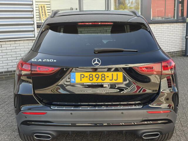 Mercedes-Benz GLA-KLASSE 250 e Style