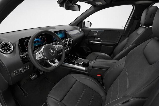 Mercedes-Benz GLA-KLASSE 250 e AMG Line | Night Sfeer Camera