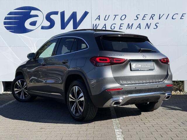 Mercedes-Benz GLA-KLASSE 250 e Business Solution Luxury Limited | Trekhaak | Pano | Ambient Light | Camera