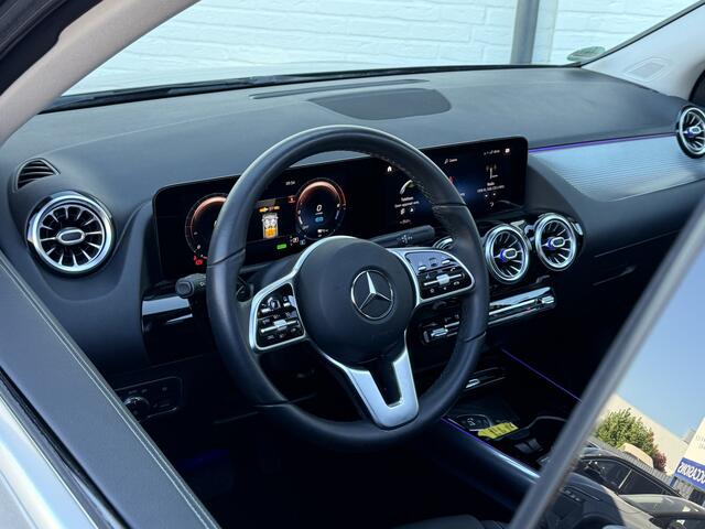 Mercedes-Benz GLA-KLASSE 250 e Business Solution Luxury Limited | Trekhaak | Pano | Ambient Light | Camera