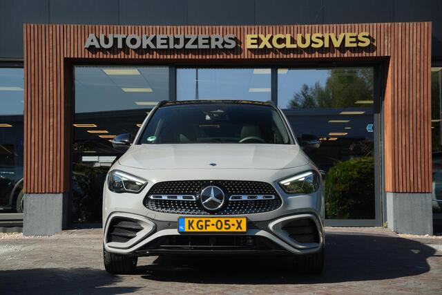 Mercedes-Benz GLA-KLASSE 200 AMG Line Panoramadak Adapt. Cruise AMG Pakket Ambient Wide Screen