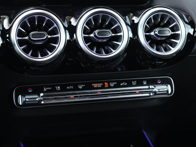 Mercedes-Benz GLA-KLASSE 250 e Business Solution AMG