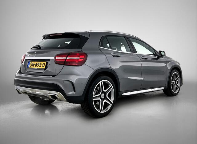 Mercedes-Benz GLA-KLASSE 180 AMG White Art Edition | Keyless Go | Car Play | LED | Navigatie | Parkeerpakket met Camera | Stoelverwarming | Inclusief 12 Maanden Garantie.