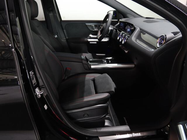 Mercedes-Benz GLA-KLASSE 250e Business Solution AMG | Premium Plus | Panoramaschuifdak | Head-up | Burmester |