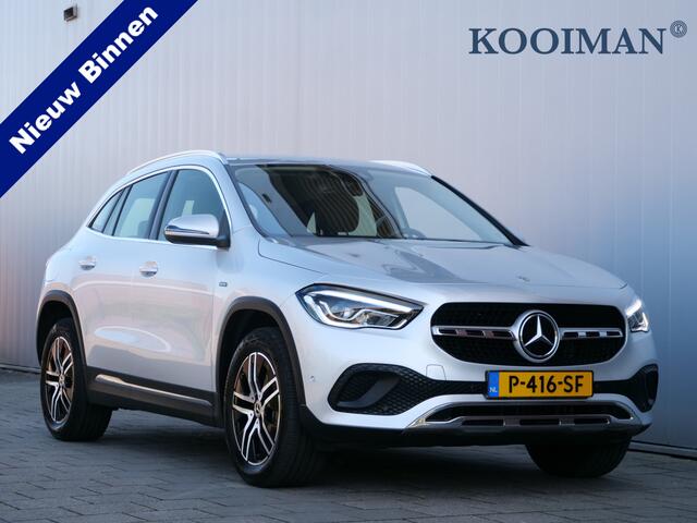 Mercedes-Benz GLA-KLASSE 250 e Style 218 Pk Automaat Navi / DAB / Camera / Apple Carplay / Stoelverwarming