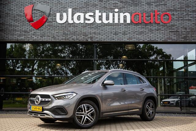 Mercedes-Benz GLA-KLASSE 200 AMG Line