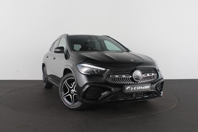 Mercedes-Benz GLA-KLASSE 250 e AMG Line > Night-pakket/keyless/Camera/Apple Carplay