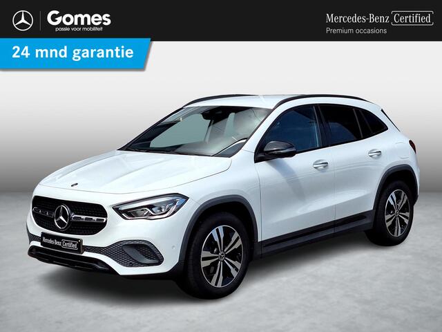 Mercedes-Benz GLA-KLASSE 200 Progressive | Trekhaak | Night Pakket | Achteruitrijcamera | Sfeerverlichting | Stoelverwarming | Widescreen | Keyless-GO | Elektrische achterklep