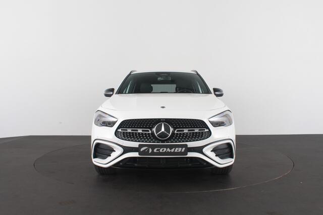 Mercedes-Benz GLA-KLASSE 250 e AMG Line > Adapt.cruise/Camera/Night-pakket/Apple CarPlay/Plug-in Hybrid