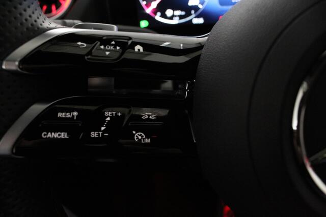 Mercedes-Benz GLA-KLASSE 250 e AMG Line > Adapt.cruise/Camera/Night-pakket/Apple CarPlay/Plug-in Hybrid