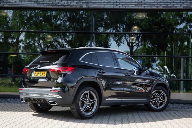 Mercedes-Benz GLA-KLASSE 250 e AMG Line , Virtual cockpit, Achteruitrijcamera, Stoelverwarming,